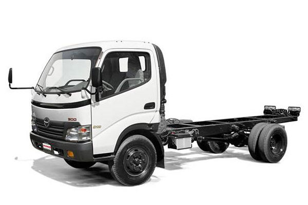 HINO WU300L-ML Light Duty Truck
